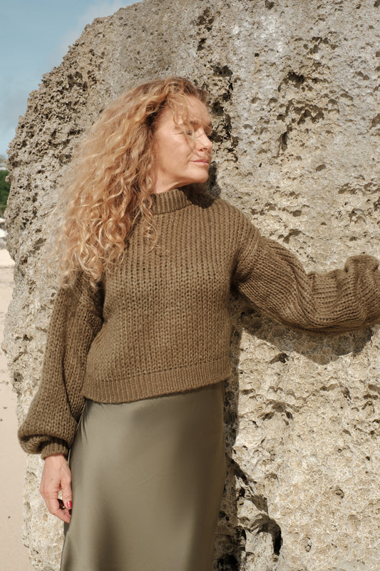 Grüner Mohairpullover